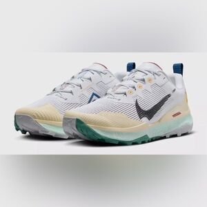 Nike React Wildhorse 8, size 7.5 women’s, New In Box, White Black Alabaster